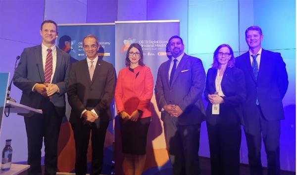 a288457e-ef49-4a99-918a-0c3da92f74c4_2022.jpg a288457e-ef49-4a99-918a-0c3da92f74c4_2022.jpg