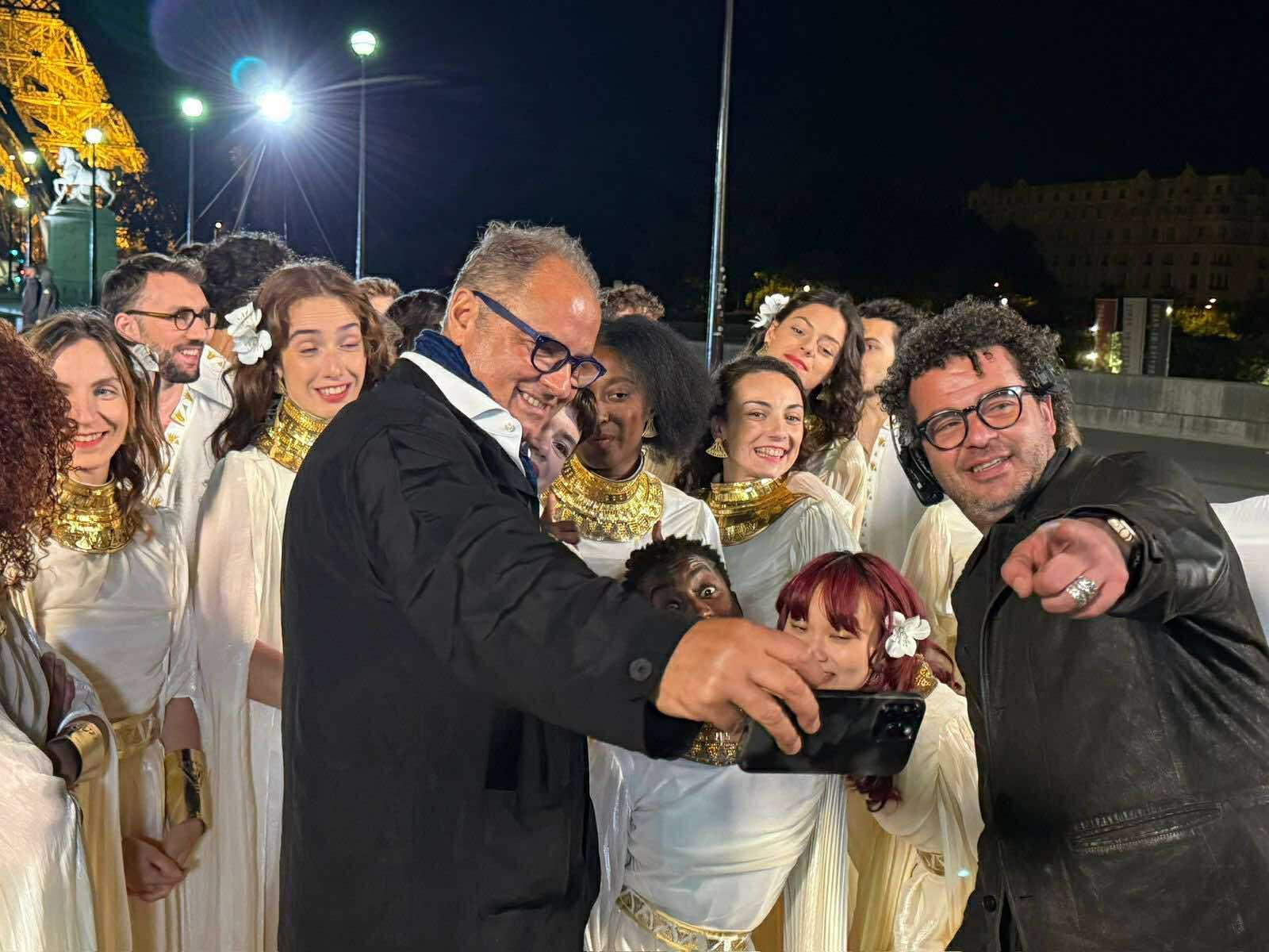 20251101230447760.jpg 20251101230447760.jpg